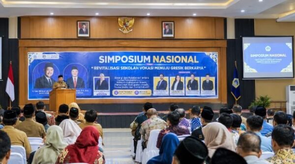 Gresik Ingin Sekolah Menengah Lebih Dekat dengan Kebutuhan Industri