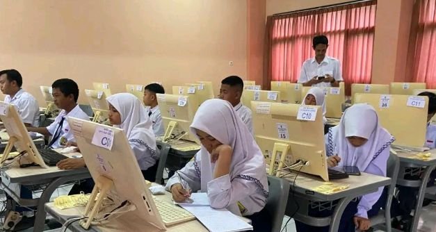 TKA SMP di Gresik Mulai Digenjot, Siswa Dibiasakan Hadapi Soal HOTS
